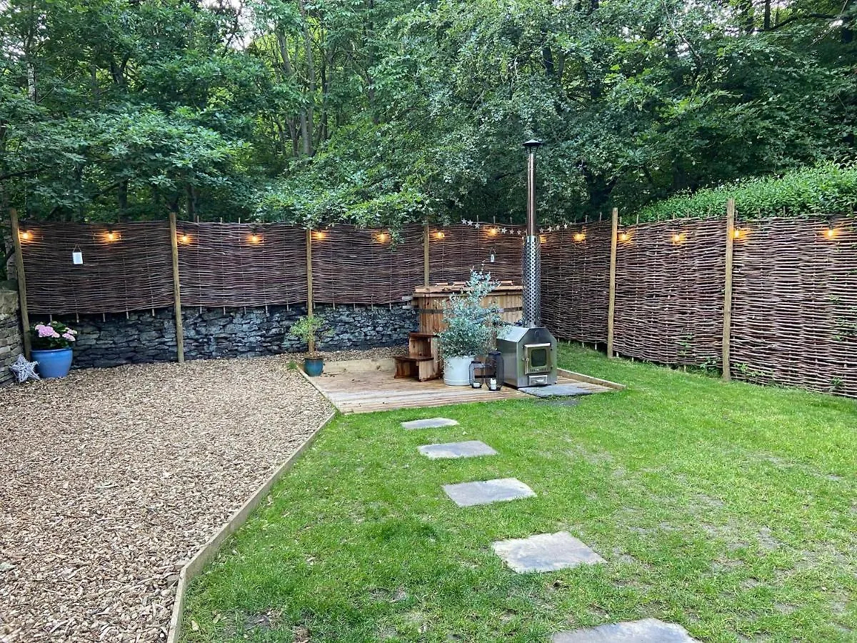 Oak + Stars Hideaway Hotel Holmfirth Kemping
